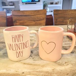 Rae Dunn Valentine mug set of 2